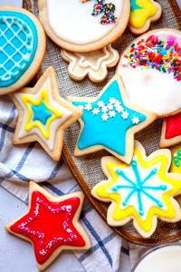 1 Medium Butter or Sugar Cookie with Icing or Filling Other Than Chocolate