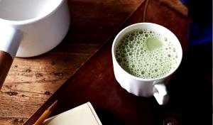 1 Medium Matcha Latte, Soy Milk (Medium)