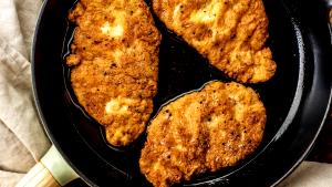 1 Medium Slice (approx 2" X 1-1/2" X 1/4") Baked or Fried Coated Chicken Breast Skinless