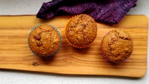 1 muffin (316 g) Honey Bran Raisin Muffin