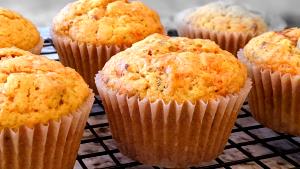 1 muffin (76 g) Carrot Nut Muffins