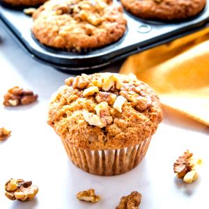 1 muffin Banana Walnut Muffin