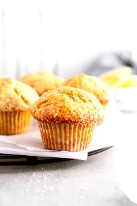 1 muffin Lemon Poppyseed Muffin