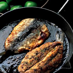 1 Oz Boneless Fried Floured or Breaded Herring