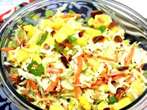 1 Oz Cabbage Salad or Coleslaw with Pineapple with Dressing