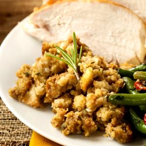 1 Oz Chicken or Turkey, Stuffing and Vegetables (Mixture)