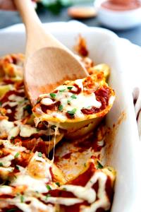 1 Oz Chicken Stuffed Shells with Tomato Sauce