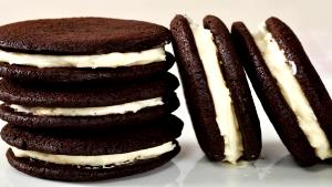 1 Oz Chocolate Sandwich Cookies (with Creme Filling, Chocolate Coated)