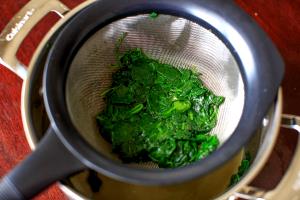 1 Oz Cooked Spinach (from Canned)