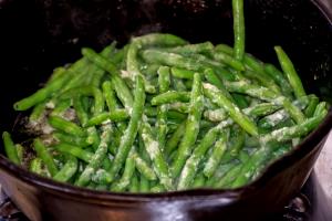 1 Oz Cooked String Beans (from Frozen, Fat Not Added in Cooking)