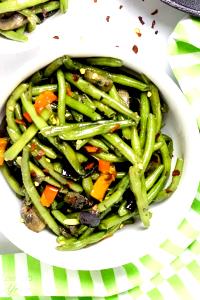 1 Oz Cooked Vegetable Combination (Green Beans, Broccoli, Onions and Mushrooms, Fat Added in Cooking)