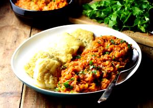 1 Oz Fish and Vegetables in Tomato-Based Sauce (Including Carrots, Broccoli, and/or Dark-Green Leafy, No Potatoes, Mixture)