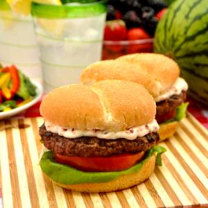 1 Oz Hamburger with 1/4 Lb Meat, Mayonnaise or Salad Dressing and Tomatoes on Bun