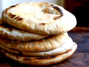 1 Oz Toasted Pita with Fruit Bread