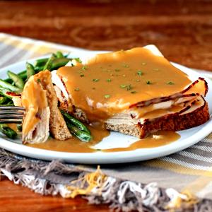 1 Oz Turkey Sandwich with Gravy