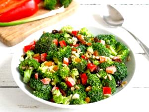 1 package (255 g) Broccoli Crunch Salad