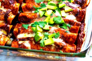 1 package (256 g) Chicken Enchiladas with Sauce