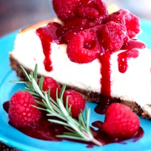 1 package (3 oz) Sweet Red Raspberry Cheesecake