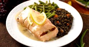 1 package (354 g) Grilled Salmon with Champagne Sauce