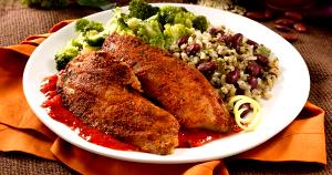 1 package (371 g) Blackened Tilapia with Roasted Red Pepper Sauce & Brown Rice with Red Beans