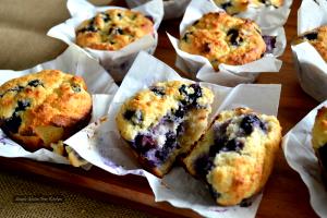 1 package (90 g) Blueberry Ricotta Muffin