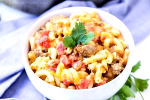 1 Package Prepared Beef and Macaroni with Cheese Sauce (Mixture)