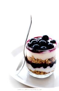 1 parfait (206 g) Blueberry Yogurt Parfait