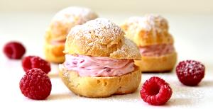 1 pastry (51 g) Mini Raspberry Creme Puffs