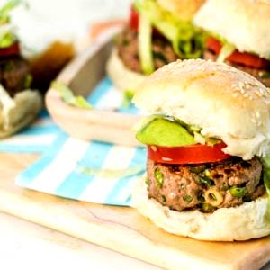 1 patty (28 g) Flame Grilled Sliders