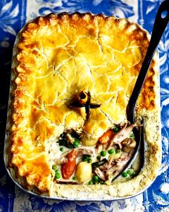 1 pie (198 g) Vegetable Pot Pie with Chicken