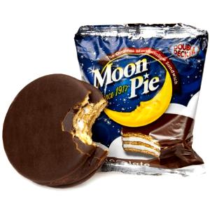 1 pie (34 g) Peanut Butter Crunch Moon Pie