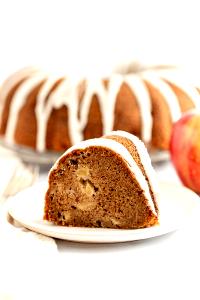 1 piece (100 g) Apple Cake