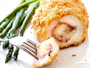 1 piece (140 g) Chicken Cordon Bleu