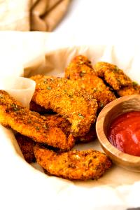 1 piece (3.5 oz) Italian Style Chicken Fingers