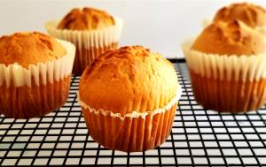 1 piece (45 g) Mantecadas Muffins