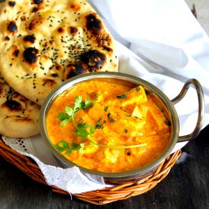 1 piece (92 g) Paneer Masala Naan