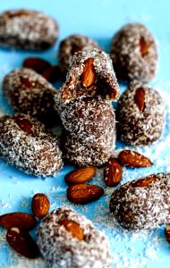 1 piece Date Coconut Rolls with Almonds