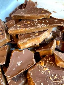 1 Piece Plain Toffee