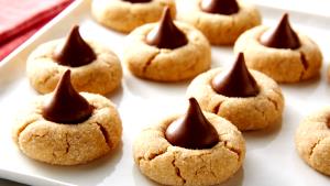 1 Pieces Peanut Butter Kiss Cookies