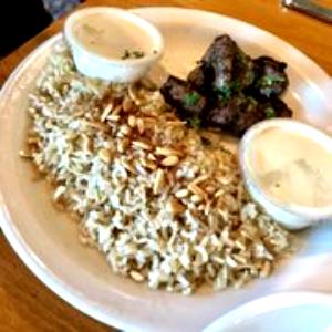 1 plate (20 oz) Mediterranean Lamb Plate