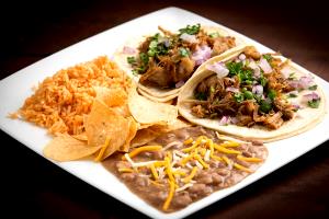 1 plate (429 g) Two Carnitas Tacos Plate