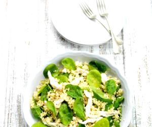 1 Portion Chicken And Spinach Salad With Bulgur Wheat