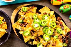 1 Portion Nachos W/Cheese/Jalapenos