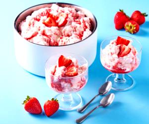 1 Portion Strawberry Ice (Korean-Inspired)