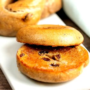 1 Regular Toasted Wheat Bagel with Raisins