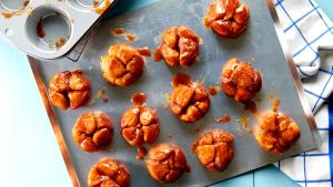 1 roll Monkey Bread Minis