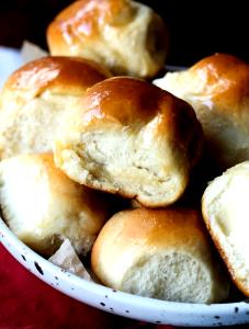 1 roll Sweet Yeasty Dinner Roll