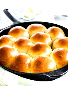 1 roll Yeast Rolls (No Butter)