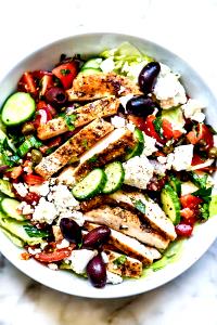 1 salad (248 g) Mediterranean Style Salad with Chicken