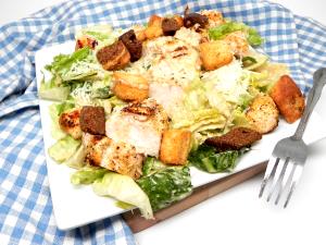 1 salad (369 g) Chicken Caesar Salad